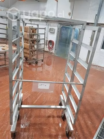 Carros Cecineros Bandejas Inoxidabe 6 ruedas