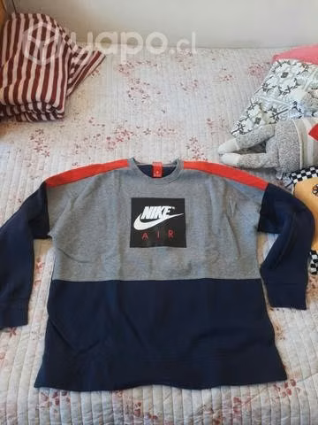 Poleron xl nike casi nada de uso