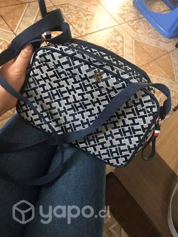 Crossbody Tommy