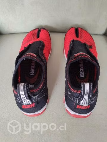 Zapatillas de agua nuevas talla 41