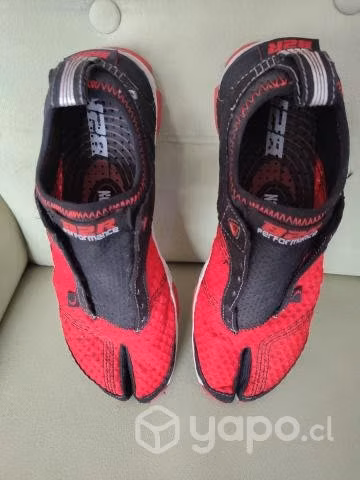 Zapatillas de agua nuevas talla 41