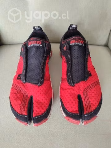 Zapatillas de agua nuevas talla 41