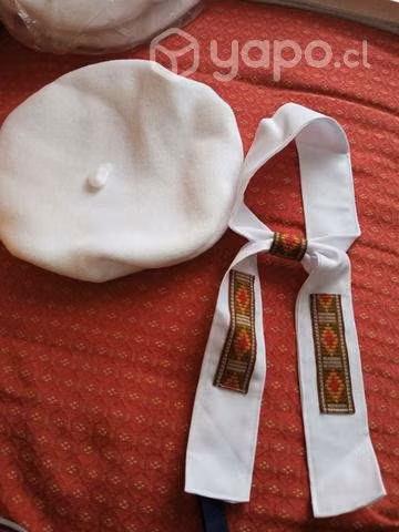 Boinas y pañuelos