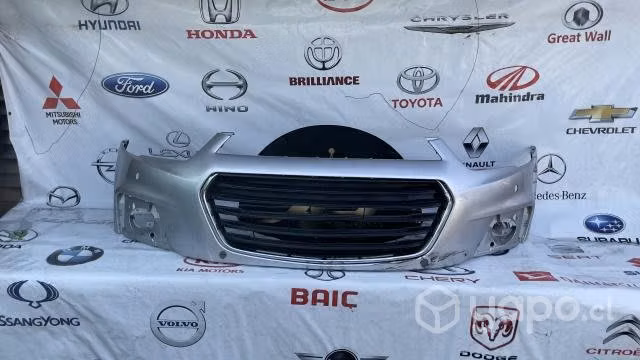 Parachoque Chevrolet Captiva 16-17