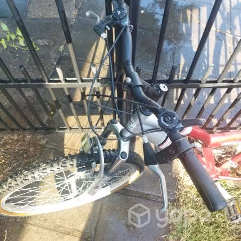 Bicicleta marca Cinelli, aro 26 - Imagen 4