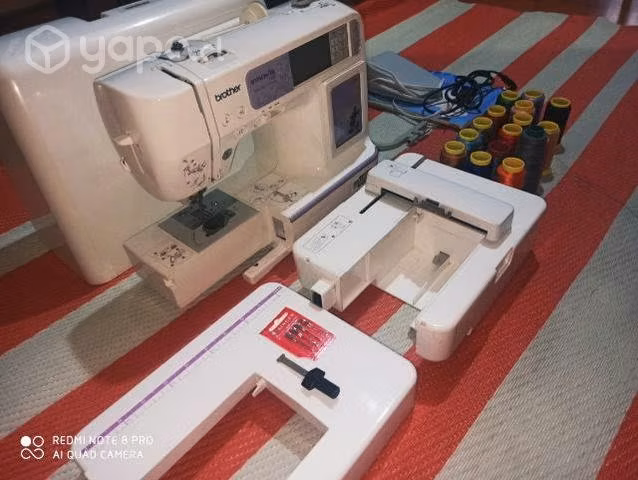 Máquina de bordar y coser brother innov-is 950D