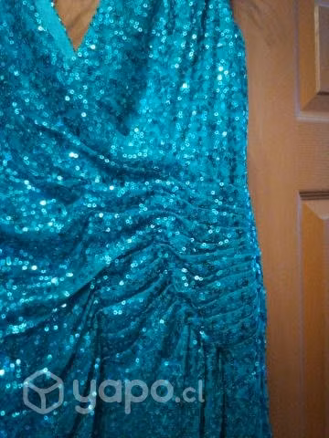 Vestidos de fiesta, color negro, verde esmeralda