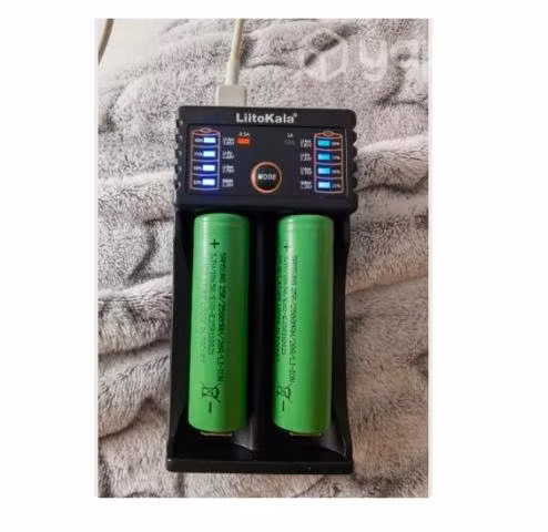 Cargador Baterías Recargables Inteligente Multiple