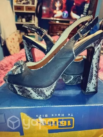 Sandalias 38 poco uso 8000 línea 3
