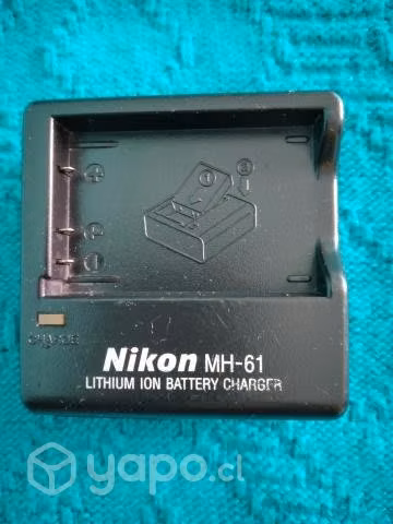 Nikon adaptador mh-61 ( bateria en-el5