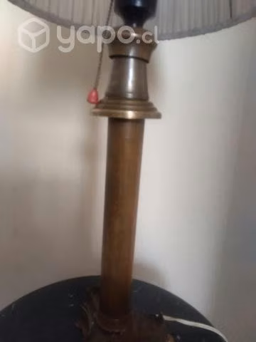 Lámpara bronce antigua