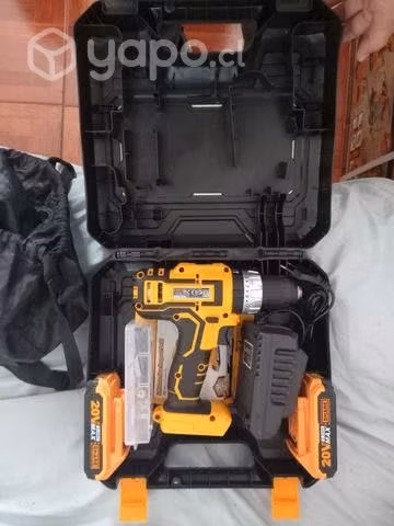 Pistola taladro inalambrica nueva de maletin
