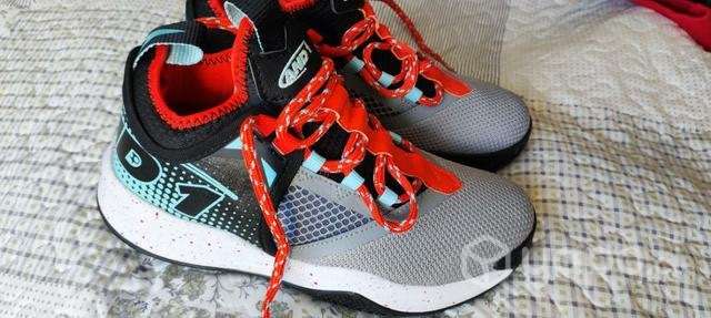 Zapatillas nuevas - Imagen 3