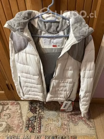 Parka para esquiar marca Spyder - Imagen 5