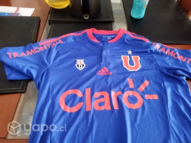 Camiseta U de chile