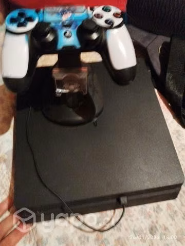 Ps4 con 26 juegos incluye