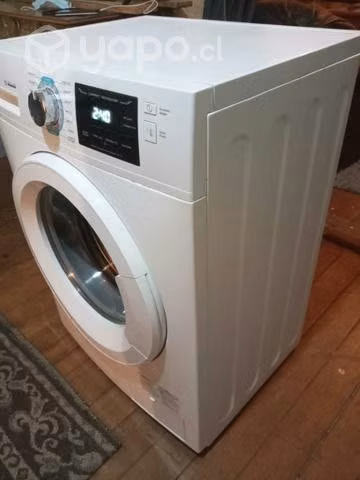 Lavadora midea 8,5 kilos en buen estado conv