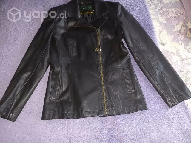 Chaqueta MA GRIFFEtalla 40 eco cuero negra