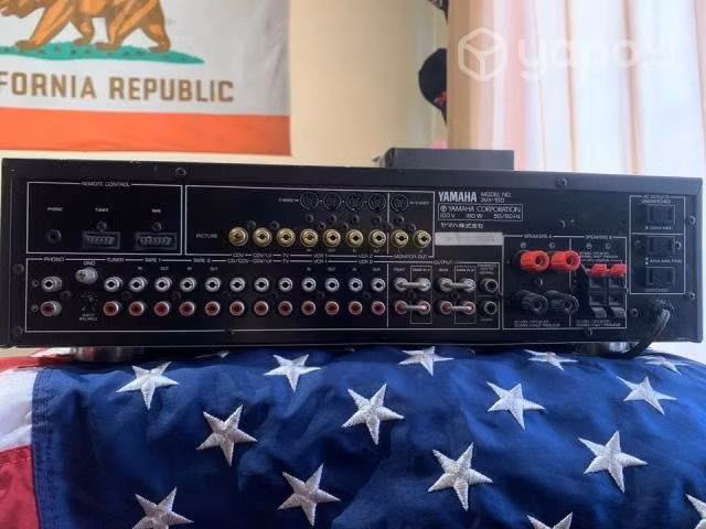 Amplificador Yamaha AVX-100