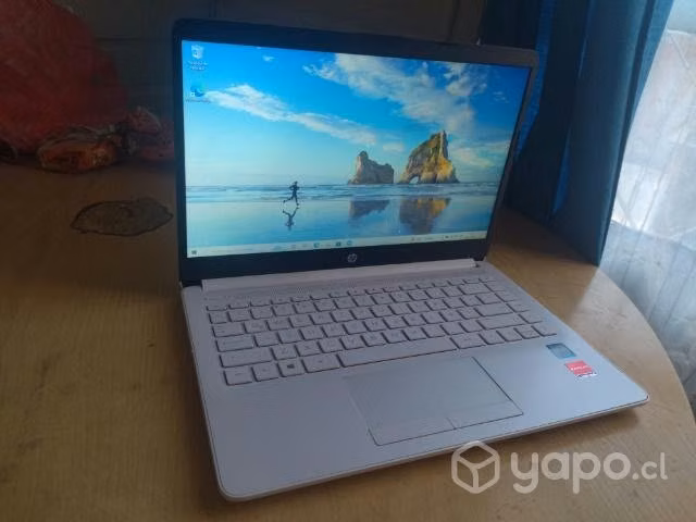 Notebook hp en buen estado, todo funcionando