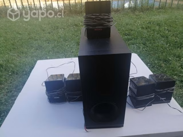 Parlantes Surround Sony