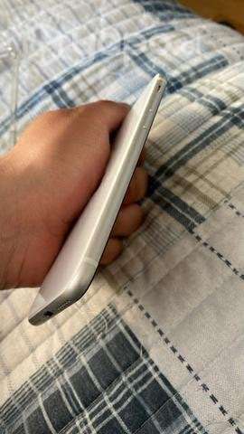 IPhone SE 2020 64gb batería - Imagen 3
