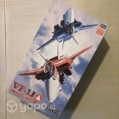 Robotech/ Macross VF-1J Max & Miria