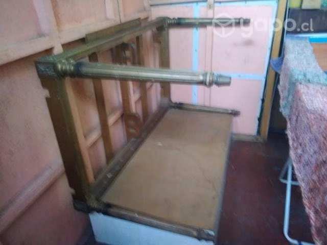 Base antigua para mesa comedor