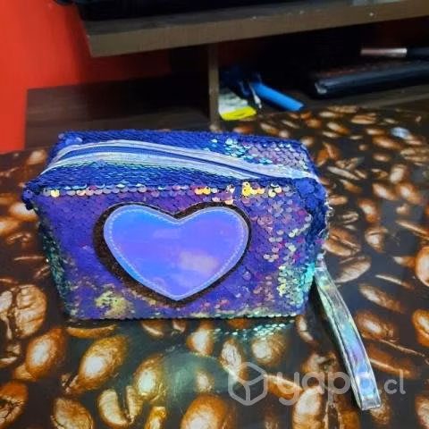 Estuche lentejuelas corazón