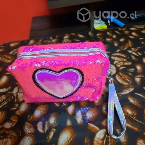 Estuche lentejuelas corazón