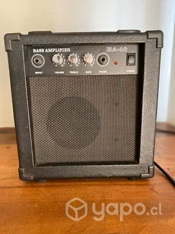 Bajo electrico en perfecto estado