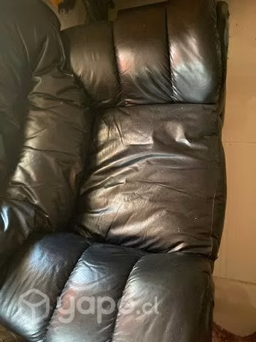 Sillones cuero sintético muy cómodos poco uso