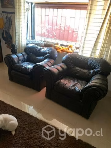 Sillones cuero sintético muy cómodos poco uso