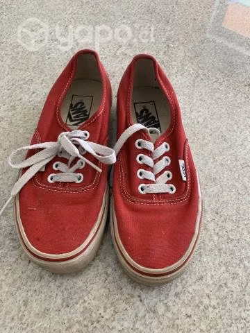 Zapatillas VAN en excelente estado