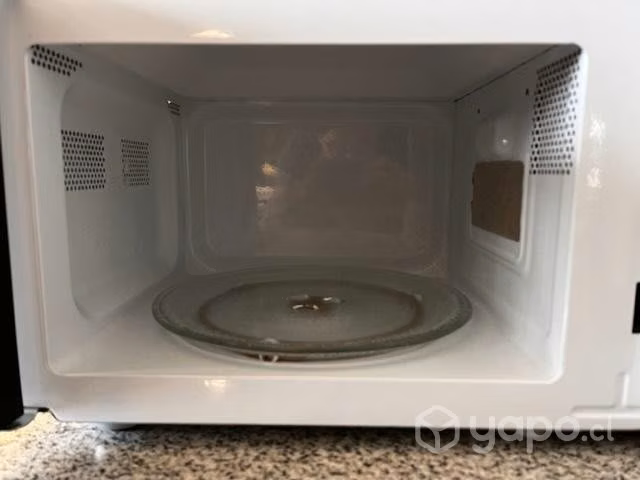 Horno microondas análogo 18 litros blanco