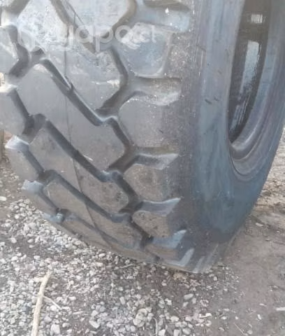 Neumáticos 23.5R25 Recauchado