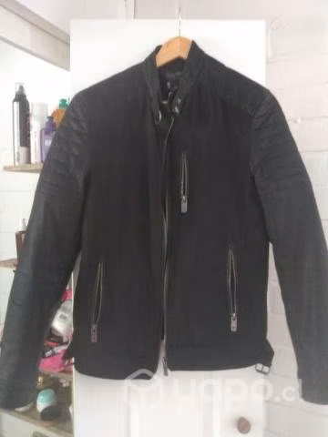 Chaqueta Negra