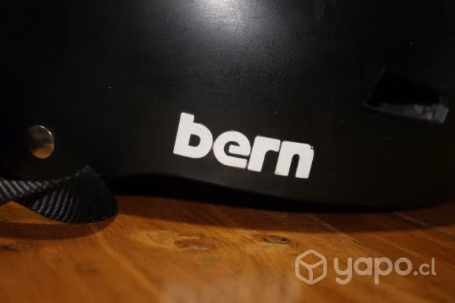 Casco Bern para Skate BMX Snowboard Bicicleta