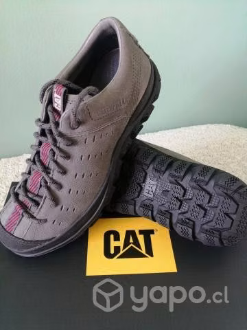 Zapatillas Cat Nuevas 40.5