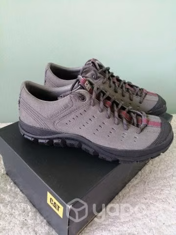Zapatillas Cat Nuevas 40.5 - Imagen 5
