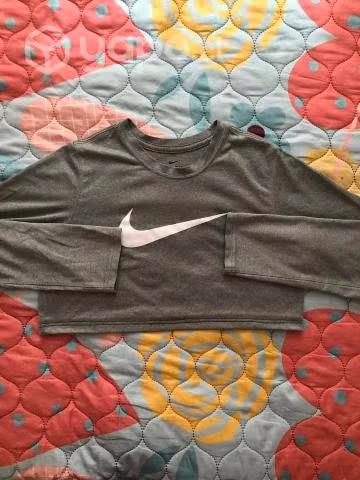 polera crop manga larga nueva original de
