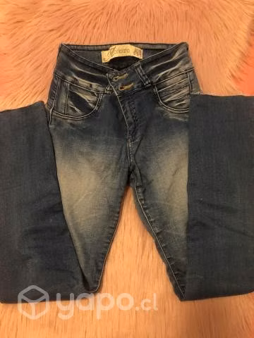 Mohicano se jeans de marca