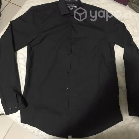 Camisa negra talla M 15"