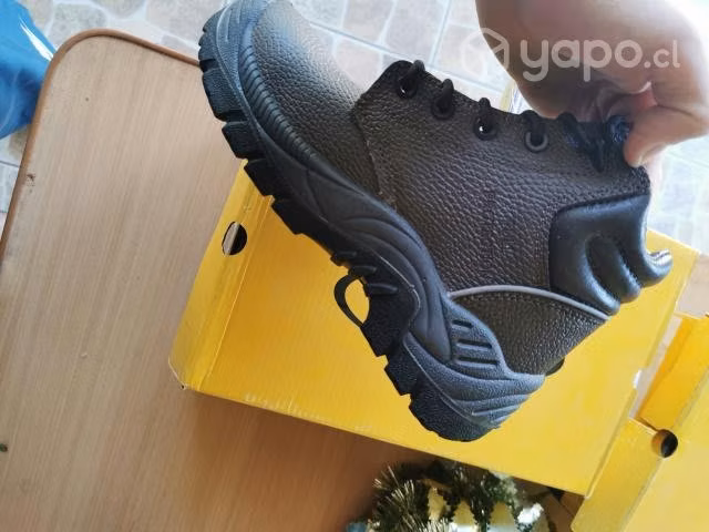 Zapato de seguridad nazca