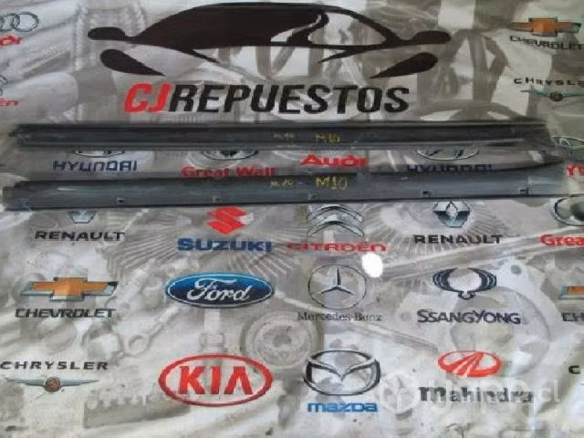Zocalos par toyota 4runner 2009