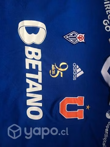 Camiseta la U