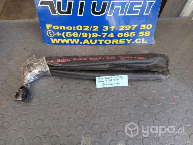 Llave Rueda Dodge Dakota 3.7 2012