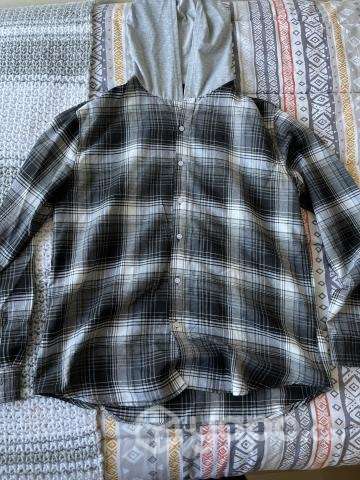 Camisas L y XL - Imagen 3