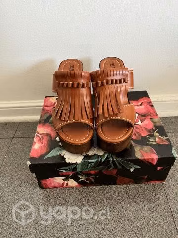 Sandalia Zappa Cuero