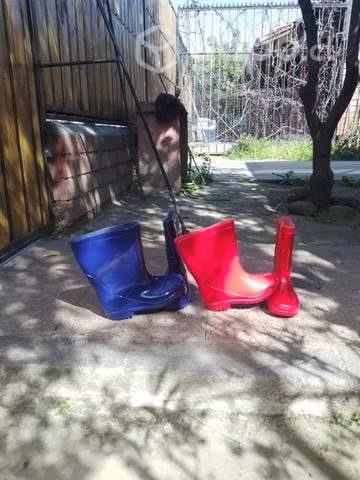 Botas de agua para niños del 26 al 30 - Imagen 2